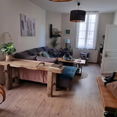 Maison De Centre 아파트 *