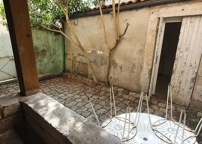 Maison De Centre Périgueux